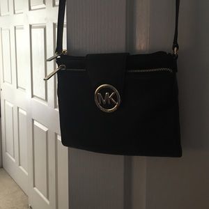 Michael Kors Fulton Leather Cross Body