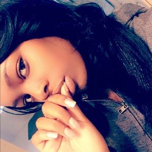 Meet your Posher, Sidney