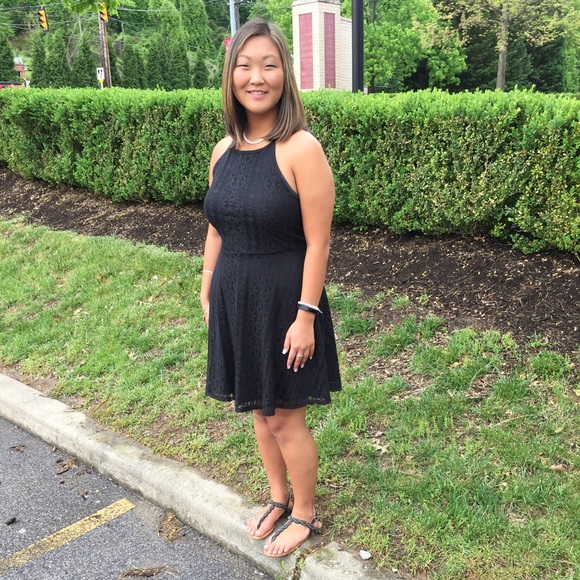 Meet your Posher, Lauren - Picture 1 of 1