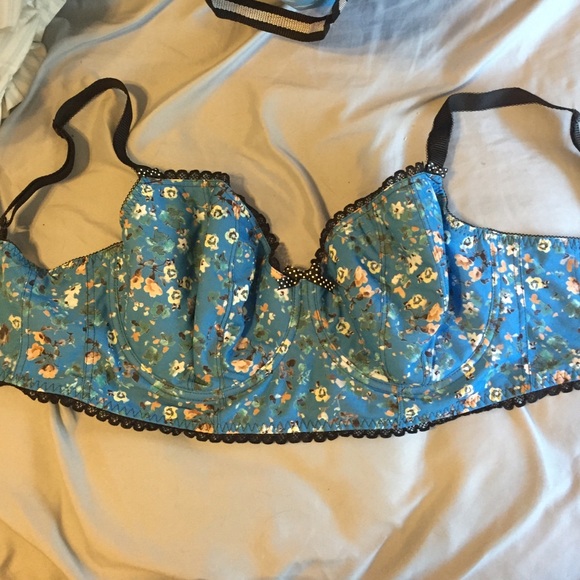Freya longline blue floral bra