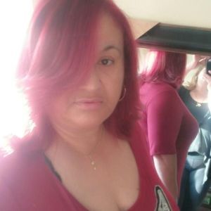 Meet your Posher, Yolanda