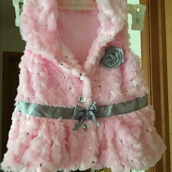 Sweater - Picture 3 of 3