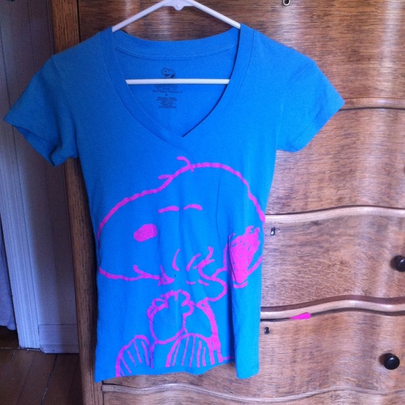 snoopy tshirt