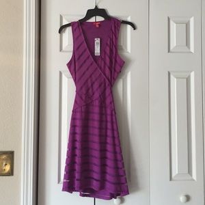Midi dress with open back