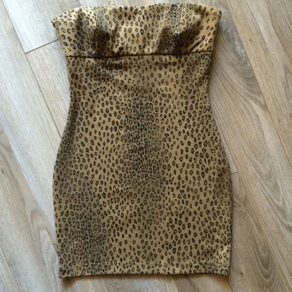 Zara mini, strapless dress