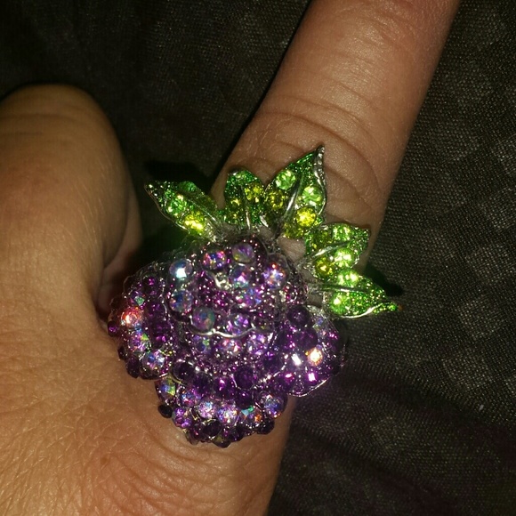 Purple Rose Rhinestone Ring