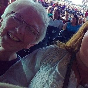 Meet your Posher, Diane