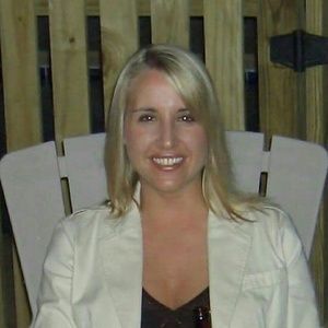 Meet your Posher, Carrie