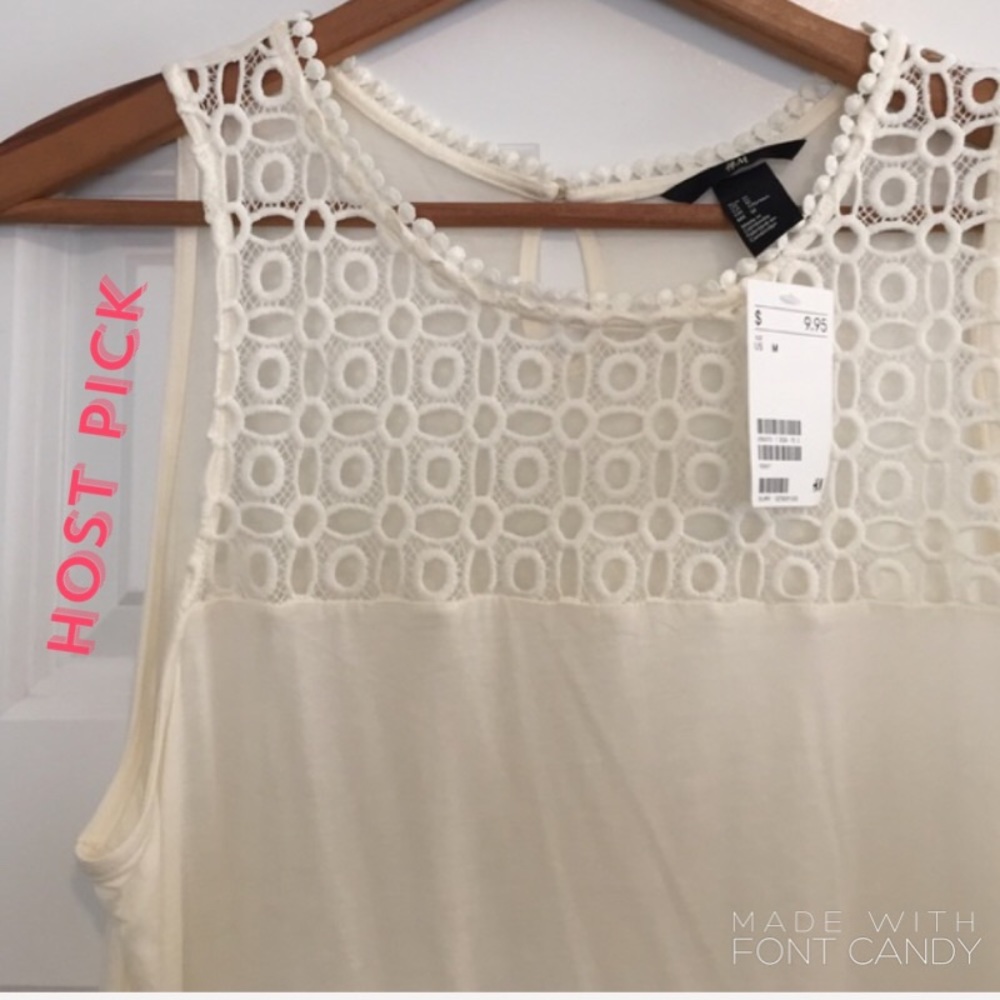 🎉HP!🎉 H&M Eyelet Top NWT
