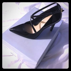 Jessica Simpson heels