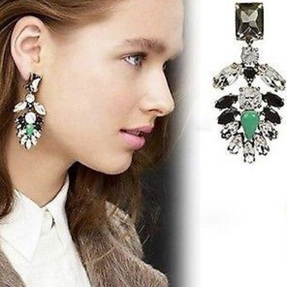 Jewelry | Green gorgeous chandelier earrings - Picture 3 of 3