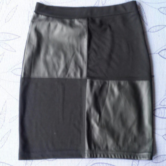 H&M mini skirt
