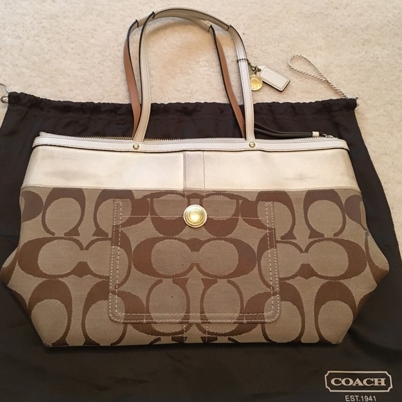 Coach tote