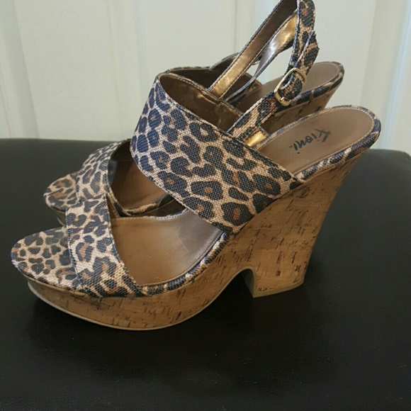 shoe's