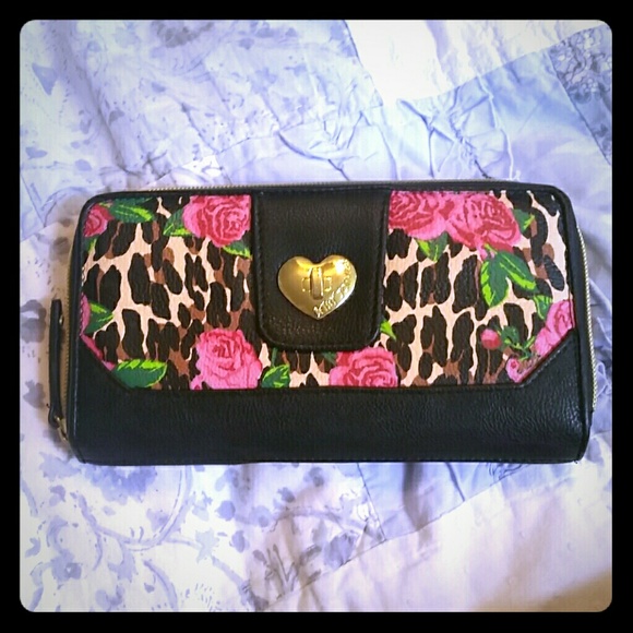 NWOT Betsey Johnson Wallet FINAL PRICE