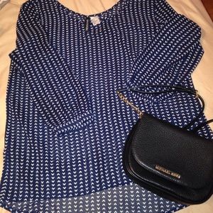 Divided H&M Arrow Top☄