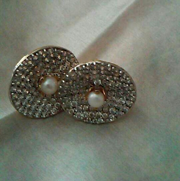 Cz earring