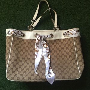 Authentic Gucci scarf handbag large