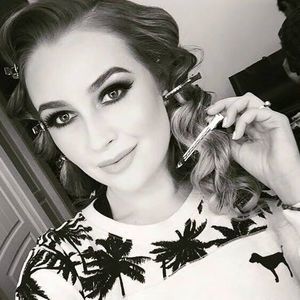 Meet your Posher, Cathy