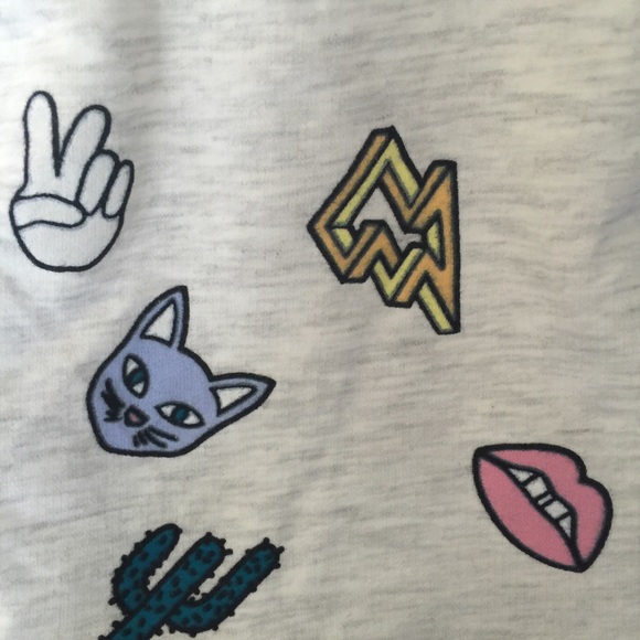 Lightweight long sleeve sweatshirt