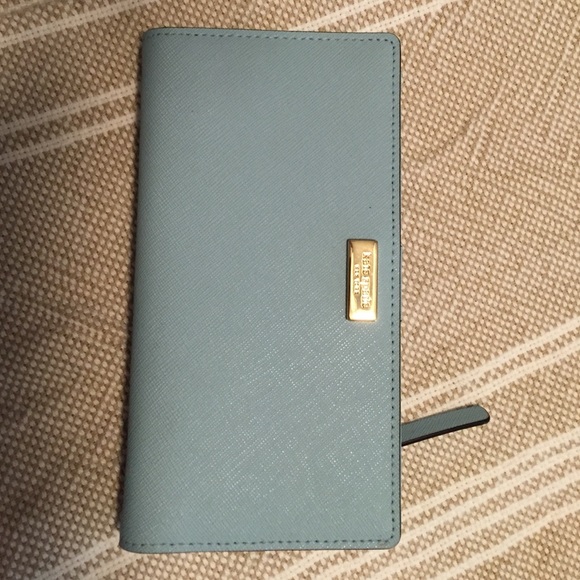 Kate Spade newbury lane Stacy wallet