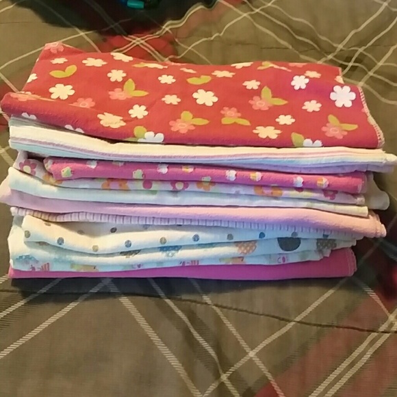 12 receiving blankets