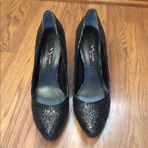 Nina New York Black Glittered Heels👠🎉