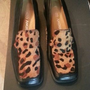 Enzo Angiolini leopard print loafers