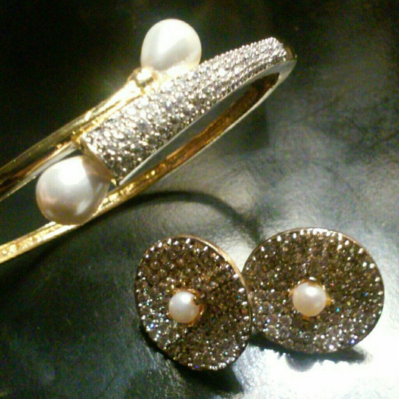Cz bracelet and earrings
