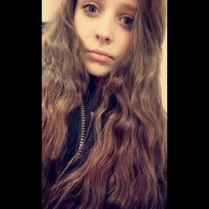 Meet your Posher, Carly