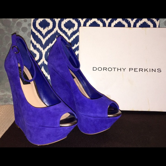 Dorothy Perkins heels size 9