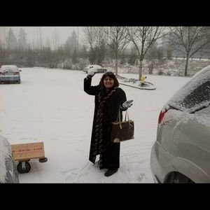 Meet your Posher, Hermine