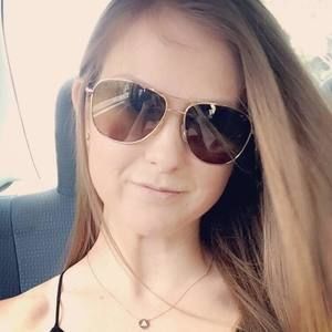 Meet your Posher, Kristine