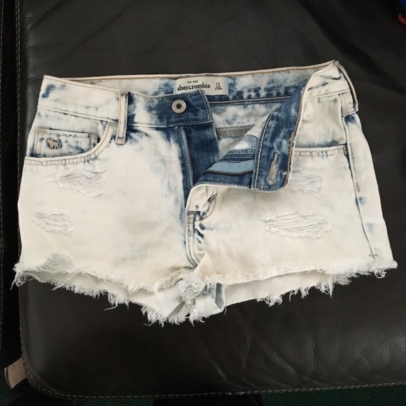 Abercrombie kids festival shorts