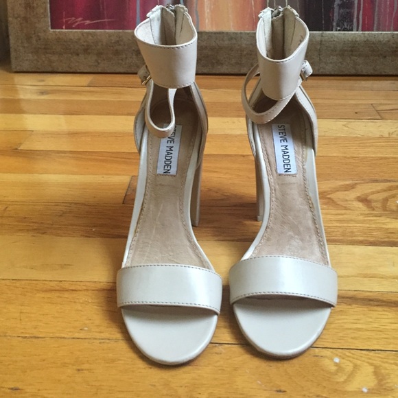 Nude one band heels