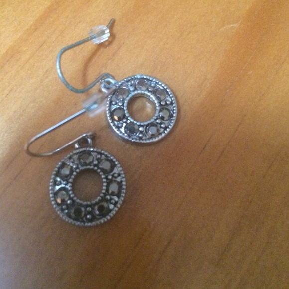 Jokara necklace and earrings - Picture 3 of 3