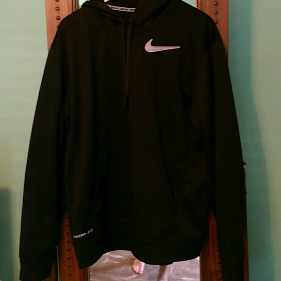 Nike Other - Men's Nike large hoodie
