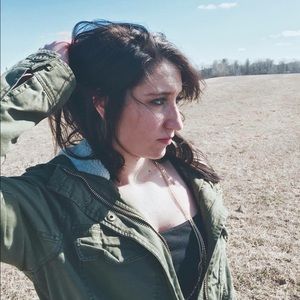 Meet your Posher, Megan