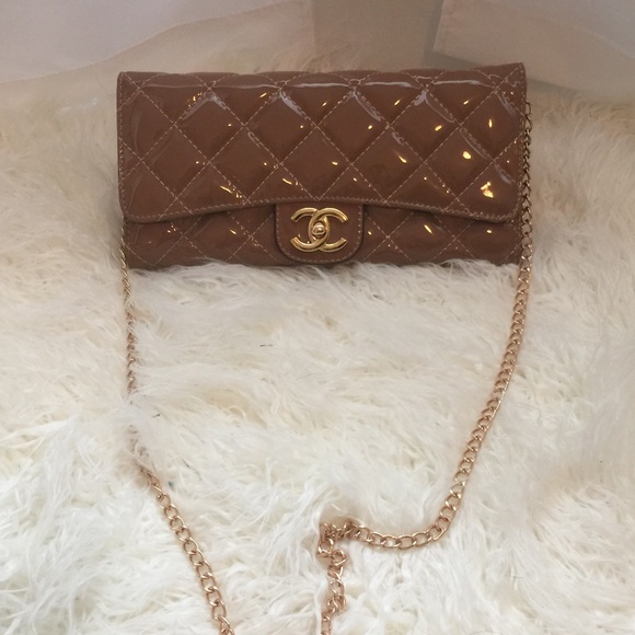 Tan quilted cross body