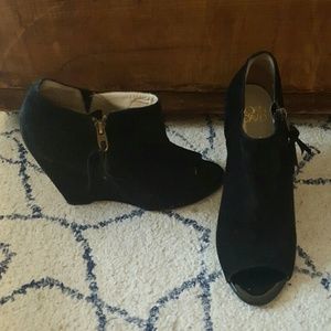 Joan&David ankle booties