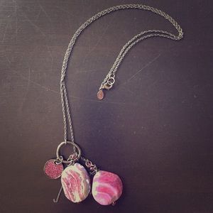 Express necklace