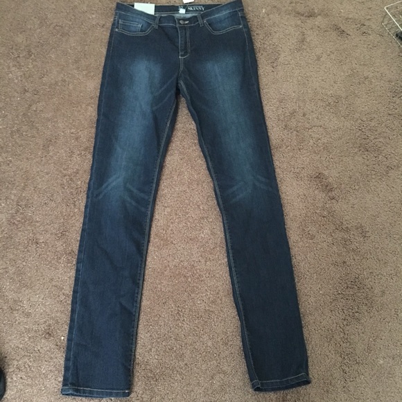 Brand new Skinny jeans
