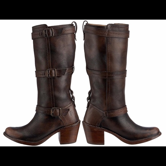 Frye Carmen three strap 10