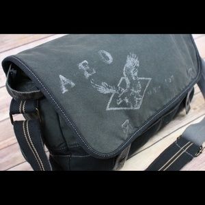 American Eagle Outfitters messenger laptop bag