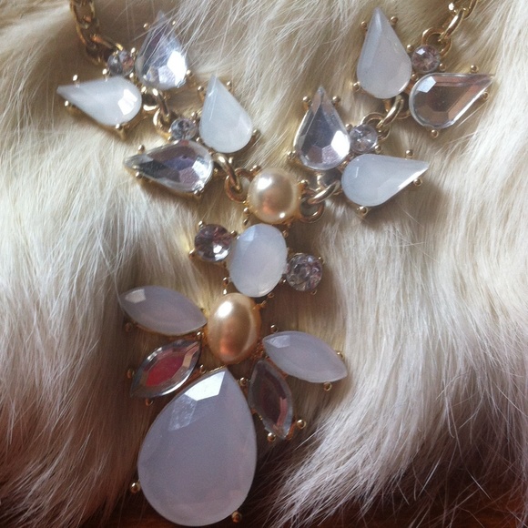 necklace - Picture 2 of 2