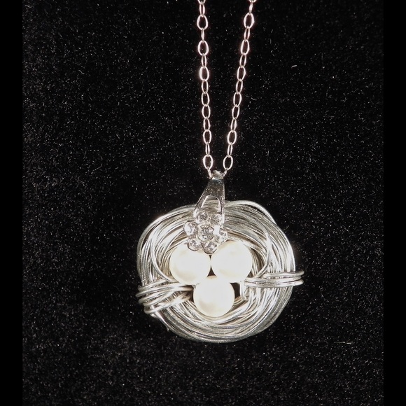 Bird Nest Necklace - Picture 2 of 2