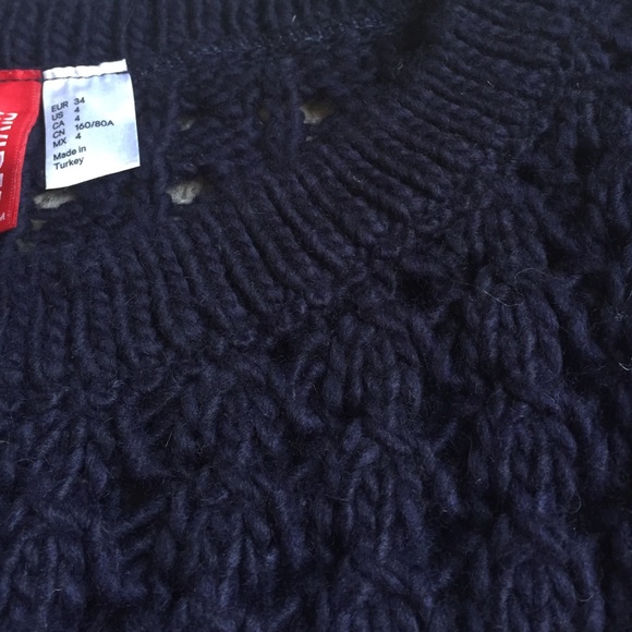 H&M chunky knit sweater - Picture 3 of 3