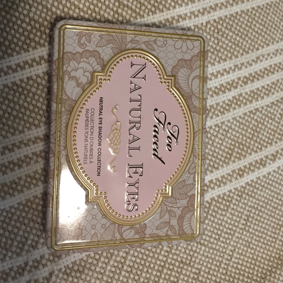 Too Faced Natural Eyes
