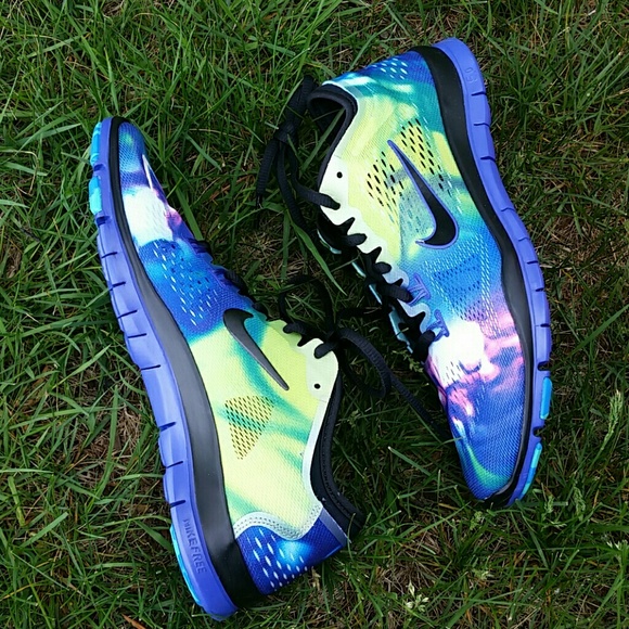 {Nike} Free 5.0 tr fit cosmic sneakers sz 7 - Picture 2 of 4