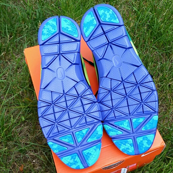 {Nike} Free 5.0 tr fit cosmic sneakers sz 7 - Picture 4 of 4